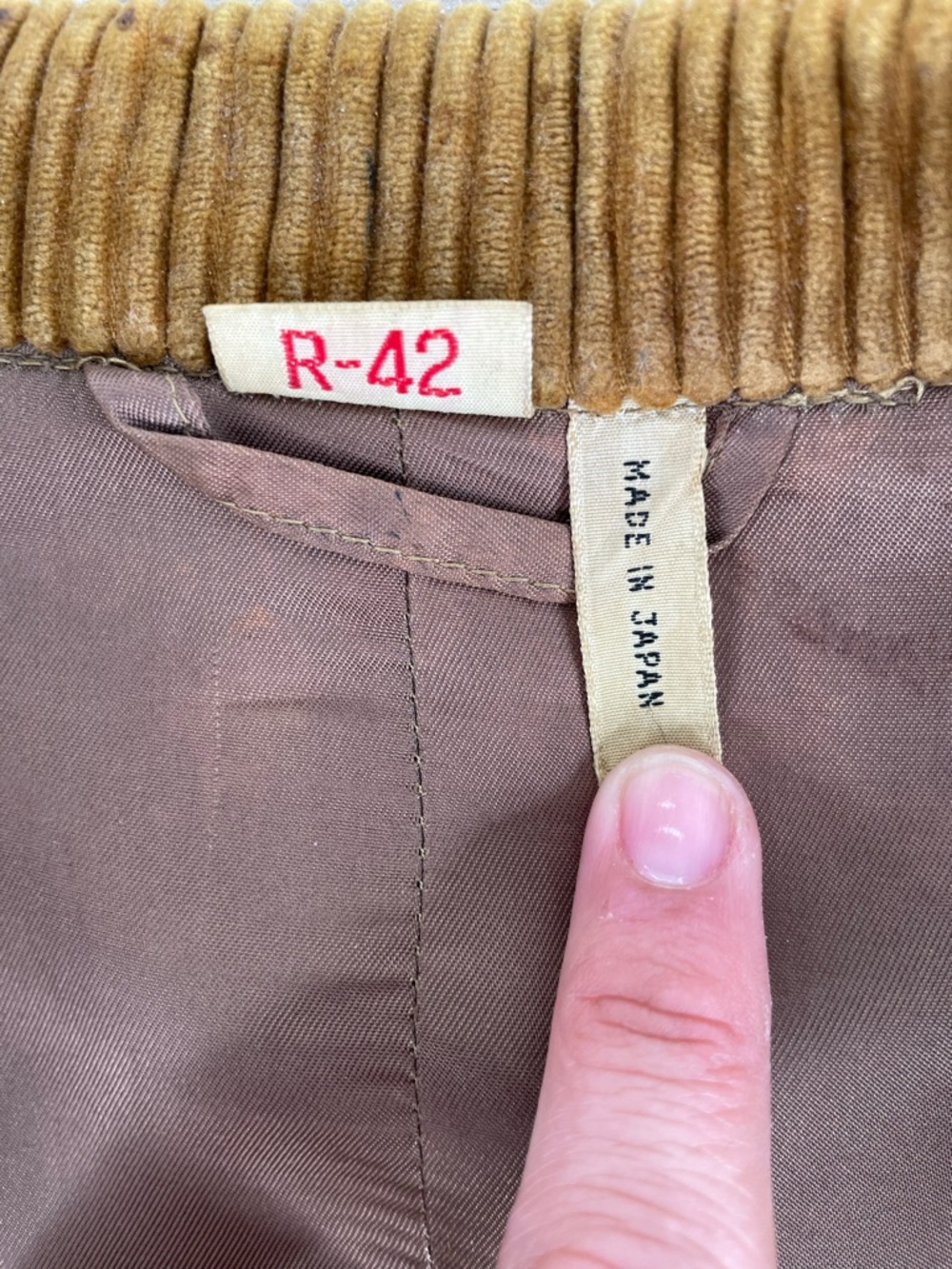 Vintage 70s Wide Wale Corduroy Blazer Men's 42R Brown Japan Made Sport Coat - Picture 3 of 7